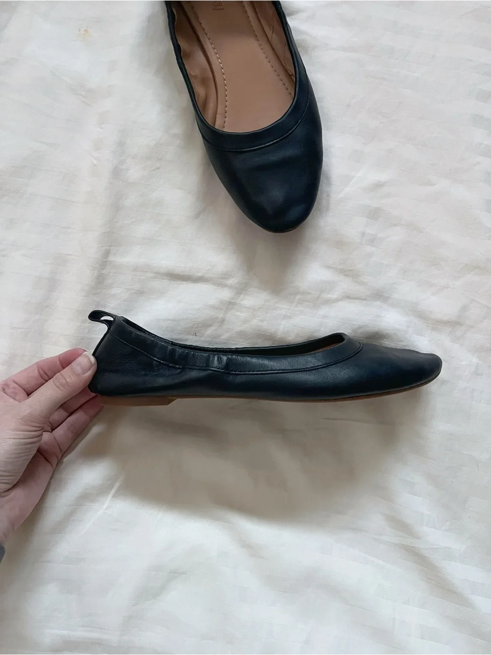 J. Crew | Lizzie Leather Round Toe Ballet Flats | Black, Size 6.5